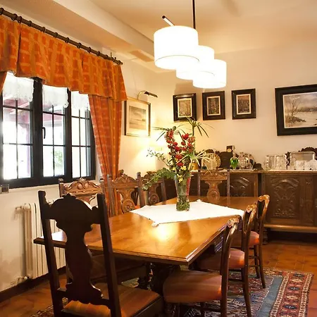 Casa Rural Montanenea Hondarribia